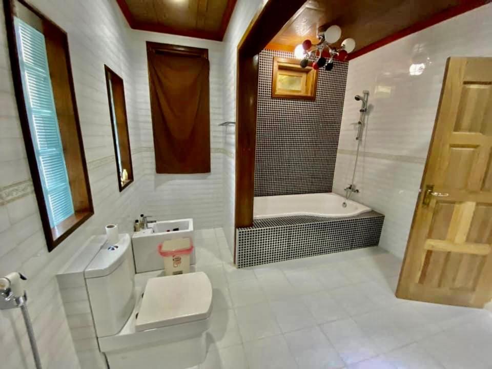 Endhaa, Divers Home Fuvahmulah Ngoại thất bức ảnh